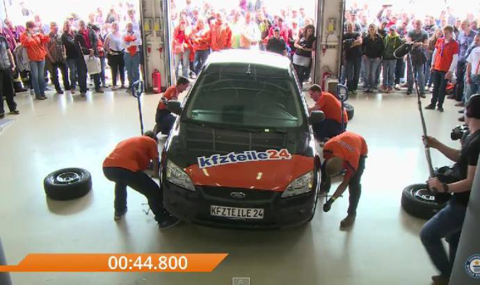 This is the new Guinness World Record for the fastest tire change (+Video)