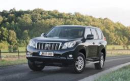Toyota Land Cruiser has a new 2.8 liter D-4D 174 HP engine