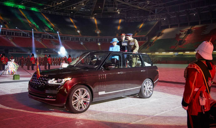 2015 Range Rover State Review unveiled for Queen Elisabeth II