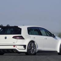2016 Volkswagen Golf TCR - Official pictures and details