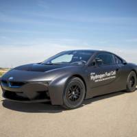 BMW i8 hydrogen fuel cell research vehicle is eco as a tree