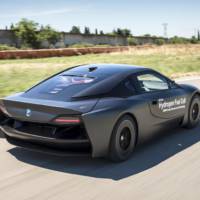 BMW i8 hydrogen fuel cell research vehicle is eco as a tree