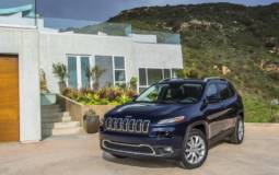 Chrysler will recall 1.4 million cars after a hacking incident