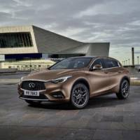 Infiniti Q30 production version unveiled