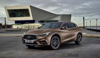 Infiniti Q30 production version unveiled