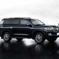 2015 Toyota Land Cruiser facelift - Official pictures and details