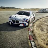 BMW 3.0 CSL Hommage R official photos and info