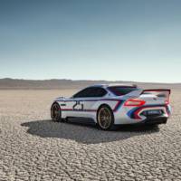 BMW 3.0 CSL Hommage R official photos and info