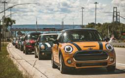 Largest parade of Mini cars in the US