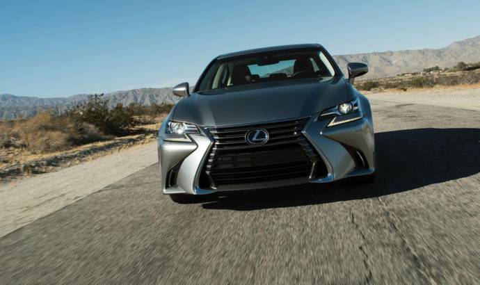 2016 Lexus GS facelift introduced