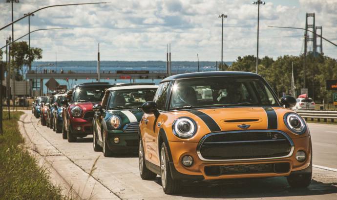 Largest parade of Mini cars in the US