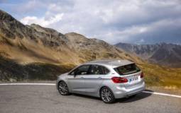 2016 BMW 225xe Active Tourer plug-in hybrid - Official pictures and details