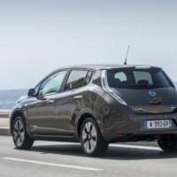 2016 Nissan Leaf 30 kWh priced in the UK