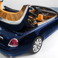 2016 Rolls-Royce Dawn - Official pictures and details