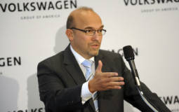 Christian Klingler, head of sales and marketing, leaves Volkswagen