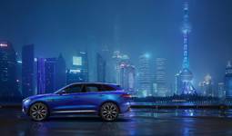 Jaguar F-Pace first official photo