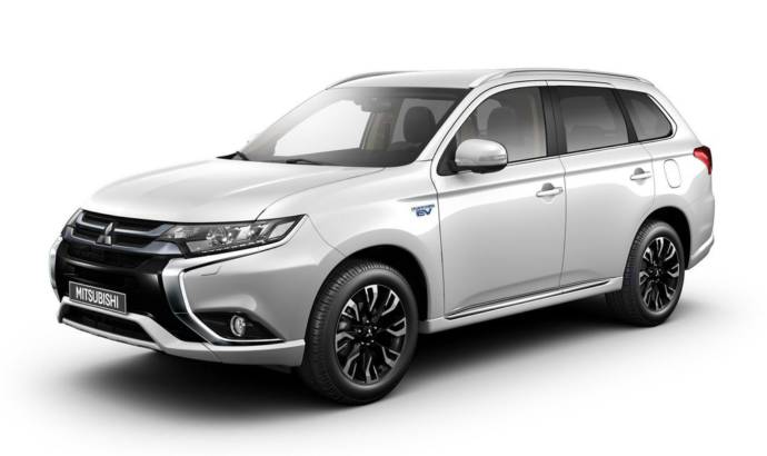 Mitsubishi Outlander PHEV updated also in Europe