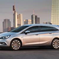 Opel Astra Sports Tourer officially revealed