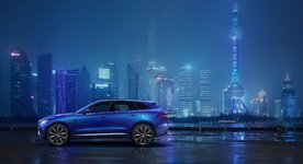 Jaguar F-Pace first official photo