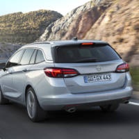 Opel Astra Sports Tourer officially revealed