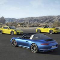 2016 Porsche 911 Carrera 4/4S and Targa 4/4S revealed
