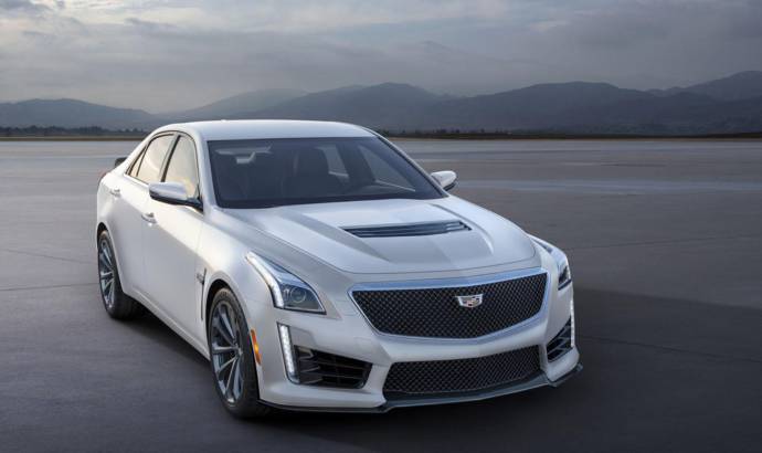 Cadillac ATS-V and CTS-V receive Crystal White Frost Edition