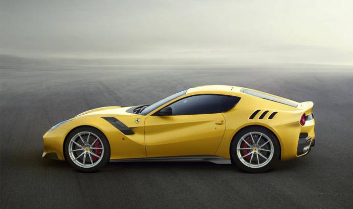 Ferrari F12tdf supercar introduced