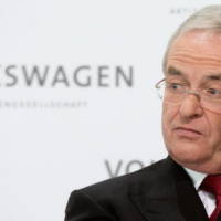 Martin Winterkorn resign as chairman of Porsche SE