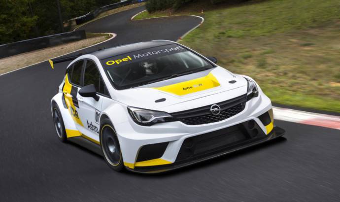 Opel Astra TCR - Official pictures and details