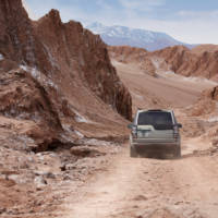 These are the new Land Rover Discovery Landmark and Graphite editions