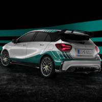 2015 Mercedes-AMG A45 World Champion Edition - Official pictures and details