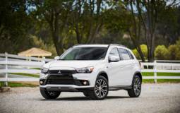 2016 Mitsubishi Outlander Sport facelift