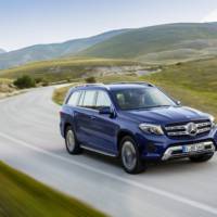 2017 Mercedes-Benz GLS - Official pictures and details