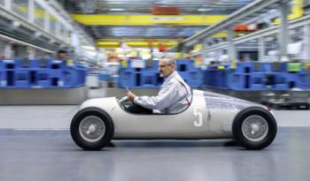 Audi used a 3D printer to create a 1936 Auto Union Typ C on 1:2 scale