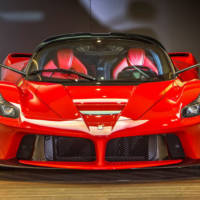 Ferrari LaFerrari gets towed for illegal parking