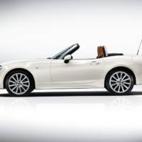 Fiat 124 Spider finally unveiled