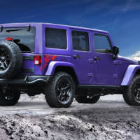 Jeep Wrangler Backcountry and Grand Cherokee SRT Night - Official pictures and details