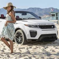 Naomie Harris, the Bond girl, poses next to Range Rover Evoque Cabrio