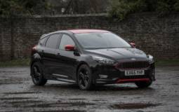 Ford Focus Zetec S Red and Black Editions introduced