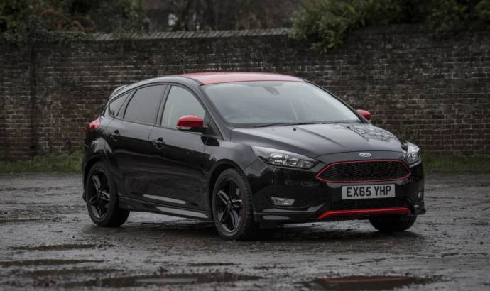 Ford Focus Zetec S Red and Black Editions introduced