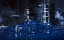 Mercedes-Benz SL covered in latex for fashion