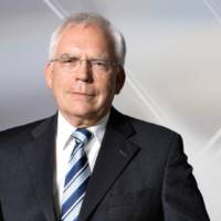 Ulrich Hackenberg resigns from Audi
