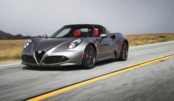 2016 Alfa Romeo 4C receives improvements