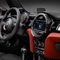 2016 Mini John Cooper Works Convertible unveiled