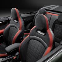 2016 Mini John Cooper Works Convertible unveiled