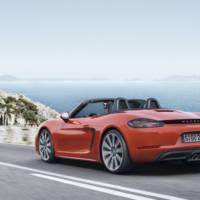 2016 Porsche 718 Boxster unveiled