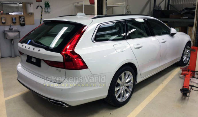 2016 Volvo V90 spied naked!