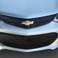 Chevrolet Bolt unveiled in production version