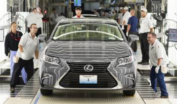 Toyota produced 2.000.000 cars in US in 2015