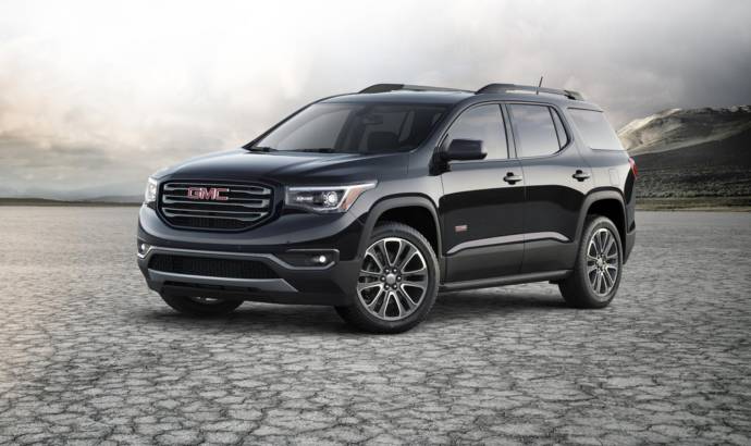 2017 GMC Acadia introduced